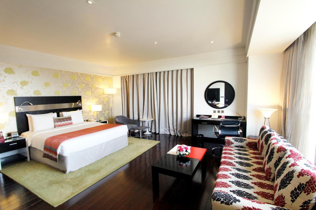 Crowne Plaza Pune City Centre By Ihg Экстерьер фото